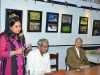 Chief Guest, Mrs. Manjistha Mukherjee Bhatt congratulates the winners